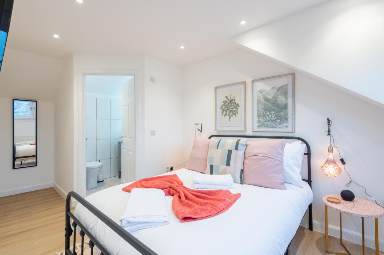 Hébergement de vacances The Pinkish House - 4 Bed In The Town Centre Blairgowrie and Rattray
